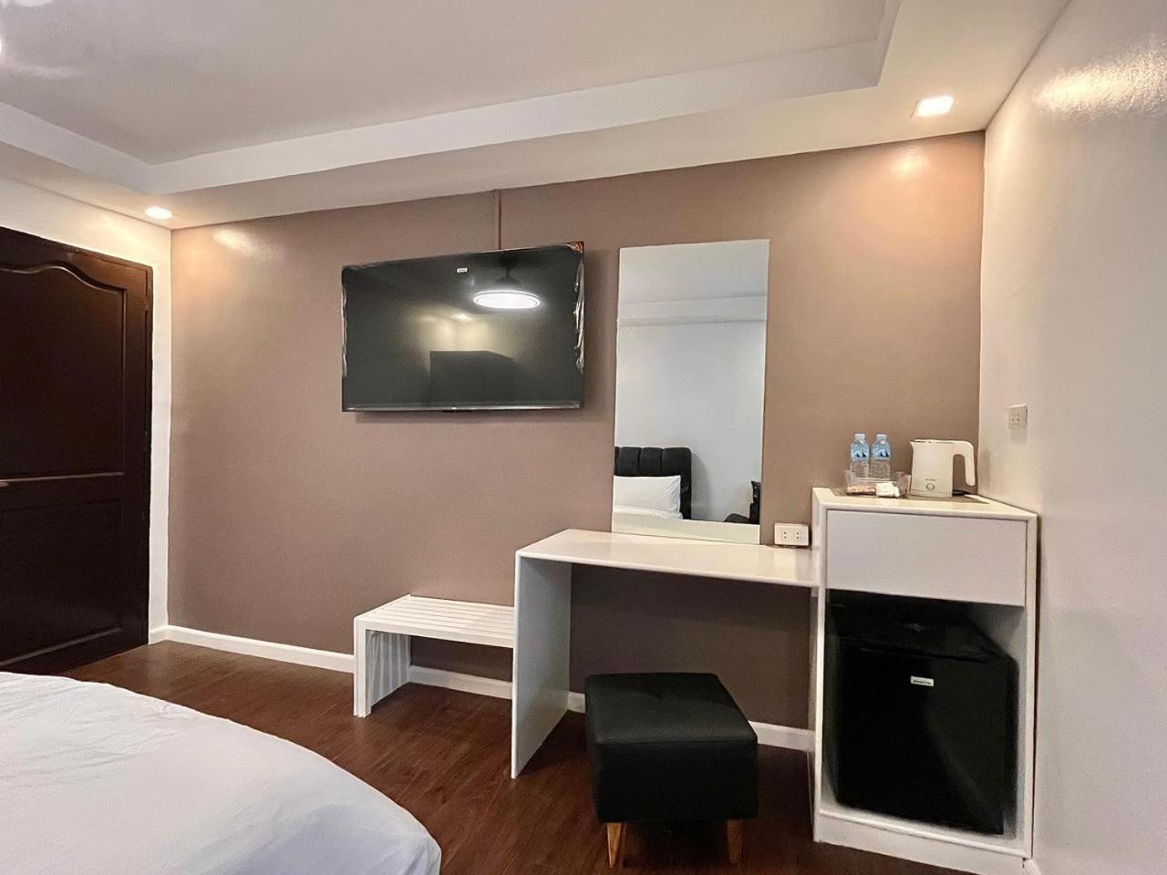 Vincent Resort Hotel Angeles Luaran gambar