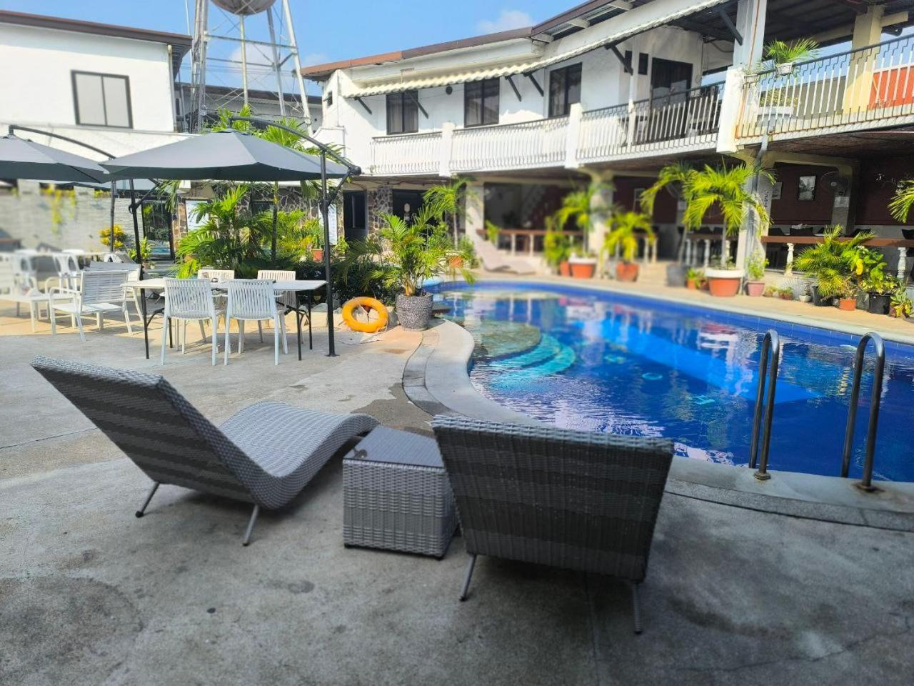 Vincent Resort Hotel Angeles Luaran gambar